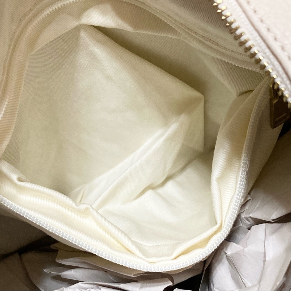 NWT GAP White Hobo Shoulder Bag - Picture 10 of 16